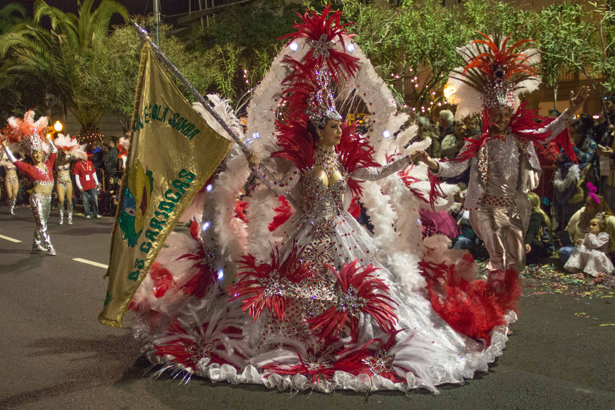 Madeiras karneval: Samba på den frodige ø