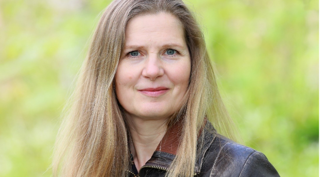 Birgitte Bregnedal forfatter og forlægger